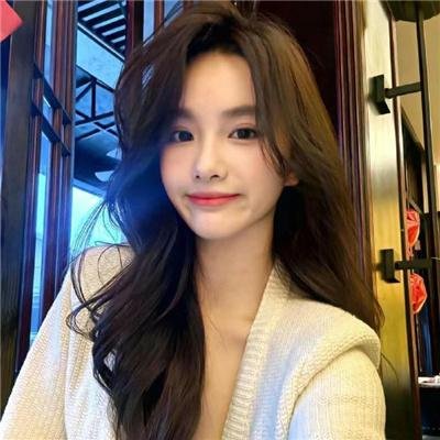 我爸给我找了三个男朋友